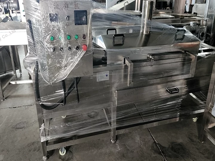 Chips fryer machine packing site