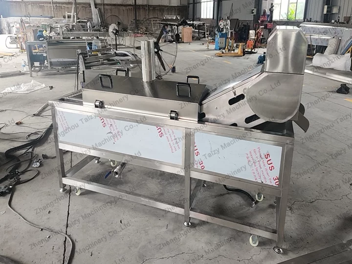 Continuous chips fryer crating site